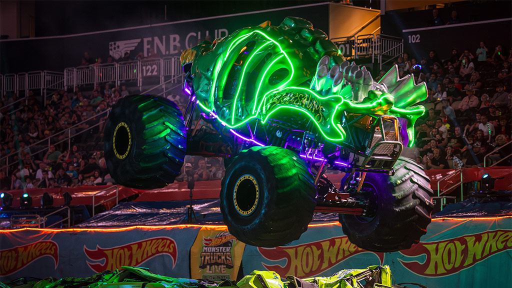 Read more about the article NJEA sponsors free kids tickets to Hot Wheels Monster Trucks LIVE